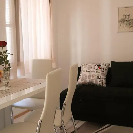 Sofija Old Center Apartamento *